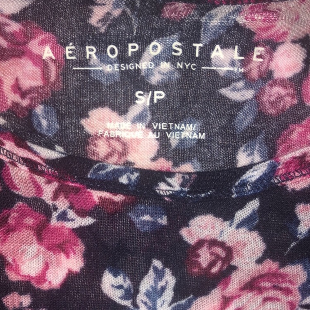 Aeropostale floral print long sleeve tee - Picture 3 of 3